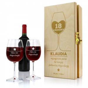 Skrzynka na wino na 18 urodziny z grawerem - Pierwsza degustacja