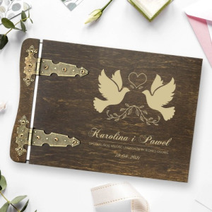 Album na zdjęcia drewniany z grawerem na ślub - Miłość i przyjaźń