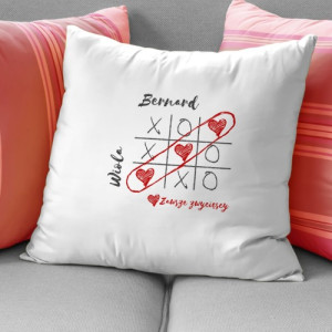 Poduszka z nadrukiem dla pary - Kółko i Krzyżyk