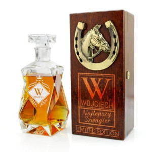 Karafka na whisky z grawerem w skrzynce - Szwagier Edition