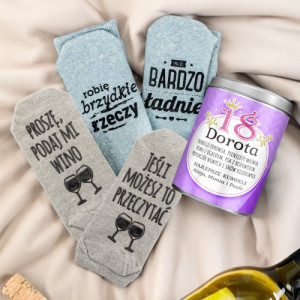 Śmieszne skarpetki damskie z nadrukiem na 18 urodziny - Wskazówki