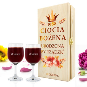Drewniana skrzynka na wino z kieliszkami dla cioci - Ciocia Rządzi
