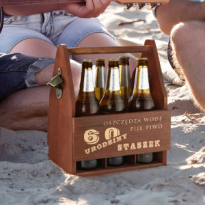 Skrzynka na piwo drewniana z grawerem na urodziny - 60 na liczniku