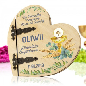 Drewniany album serce z nadrukiem na komunię - O szczęście niepojęte