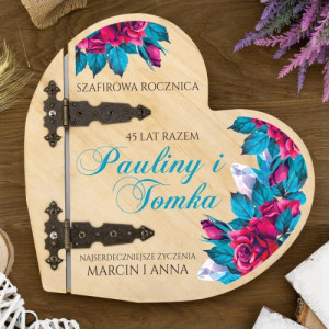 Drewniany album serce z nadrukiem na rocznicę - 45 lat po ślubie