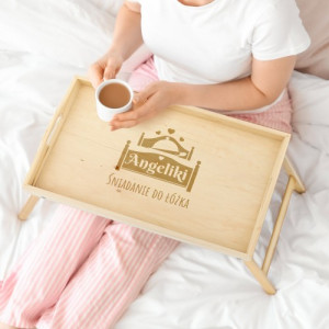 Stolik śniadaniowy z grawerem - Śniadanie do Łóżka