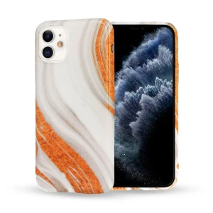 Etui do iPhone 11 mleczny marmur ze złotym piaskiem