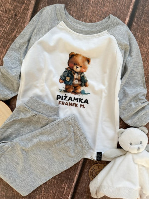 Piżama dziecięca z nadrukiem misia z imieniem