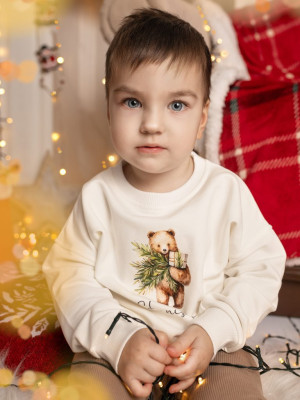 Bluza dziecięca niedźwiadek z gałązką