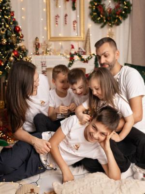 Damska koszulka Family is the best gift