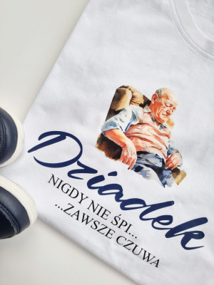 Koszulka męska z nadrukiem Dziadek nigdy nie śpi