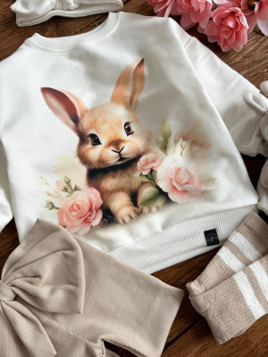Bluza dziecięca króliczek wśród kwiatów