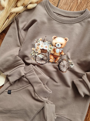 Kawowy komplet dresowy misio na rowerze bluza + spodnie
