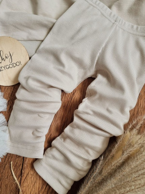 Legginsy niemowlęce prążkowane jasny beż