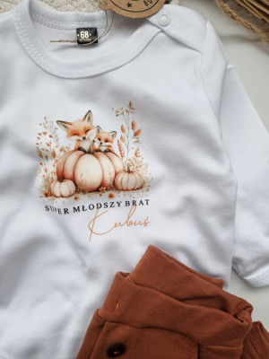 Body niemowlęce liski i dynie