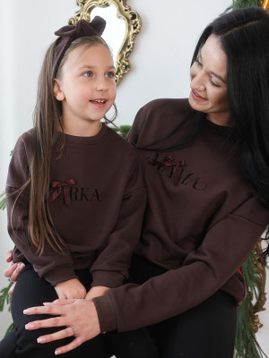 Bluza dziecięca czekoladowa z nadrukiem córka