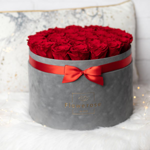 Czerwone wieczne róże szary flowerbox VELVET EXCLUSIVE