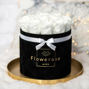 Białe wieczne róże czarny flowerbox VELVET L