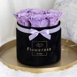 Fioletowe wieczne róże czarny flowerbox VELVET M