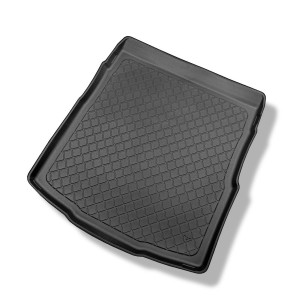 Tapis de coffre adapté pour Volkswagen Passat B8 Berline (12.2014-12.2021) - bac de coffre - protection de coffre voiture - coffre supérieur ; avec r