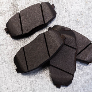 Conjunto de pastilhas de travão dianteiro Qh