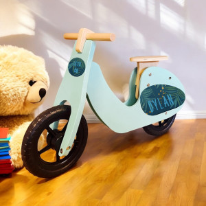 Loopfiets met naam palmen | houten loopfiets | loopfiets 2 jaar