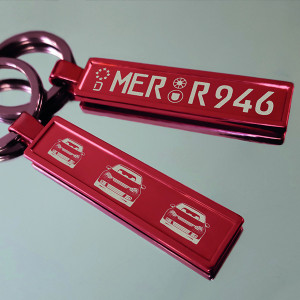 Portachiavi incisione targa personalizzato – Portachiavi auto con targa incisa – Regalo originale per appassionati di auto – Sorprendi ora!