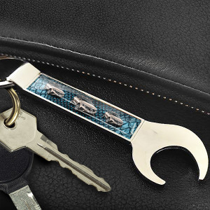 Portachiavi chiave inglese personalizzato con foto auto e targa – Regali per meccanici – Idee regalo per un meccanico originale WOW!