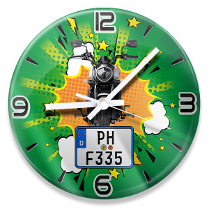Kleine Wanduhr für kleine Autofans: mit Papas Autokennzeichen und Wagen! Coole Kinder Wanduhr bzw. stylische Wanduhr für jeden Autoliebhaber hier!