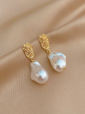 Kolczyki Misshapen Pearl