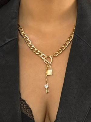 Naszyjnik Rhinestone Lock