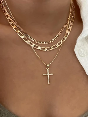 Naszyjnik Triple Cross