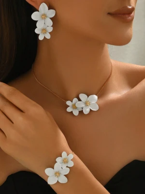 Zestaw Ivory Garden kwiaty białe