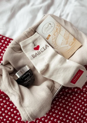Skarpetki na Dzień Babci I Love Babcia kremowe Milena 37/41