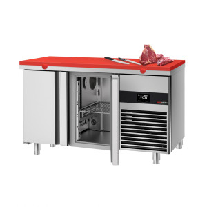 GGM Gastro Kühltisch PREMIUM - 1400x700mm - mit 2 Türen - inkl. Schneideplatte Rot