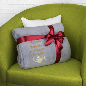 Koc z haftem imienia dla babci 220 x 200 cm - Złote Serce, personalizowany prezent