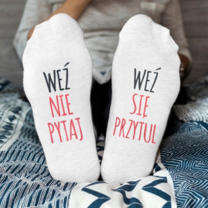 Śmieszne skarpetki damskie stopki z napisem Weź nie pytaj