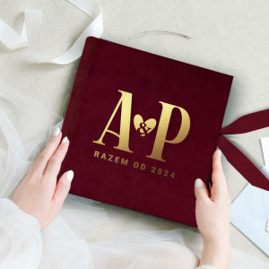 Welurowy album na zdjęcia dla pary z nadrukiem personalizowanym – Na zawsze razem