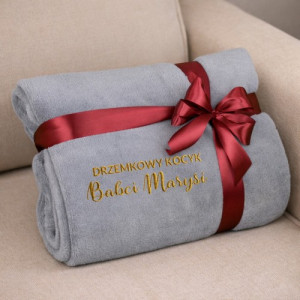 Koc dla Babci 160x200 szary z haftem - personalizowany, miękki i ciepły Drzemka