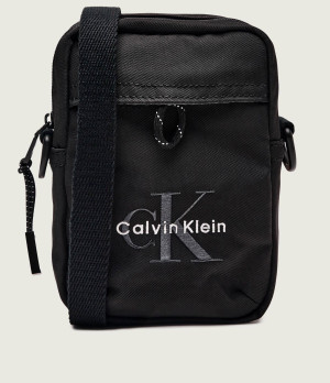 Calvin Klein Reporterka