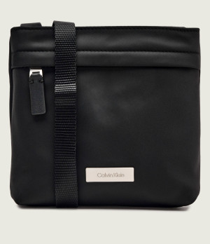 Calvin Klein Reporterka