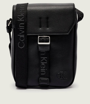 Calvin Klein Reporterka