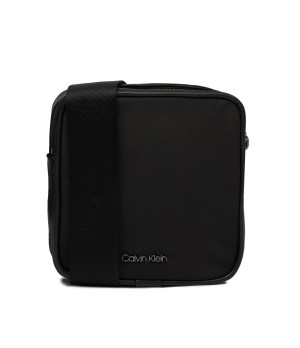 Calvin Klein Reporterka