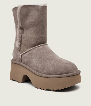 UGG Śniegowce W ESMEE | zamsz
