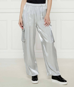 Armani Exchange Satynowe spodnie cargo | Loose fit
