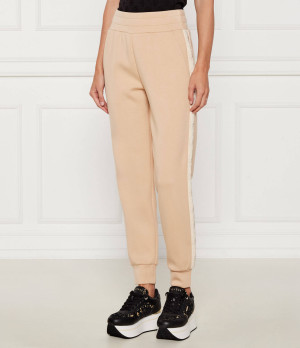 GUESS Spodnie dresowe NEW VICTOIRE | Regular Fit