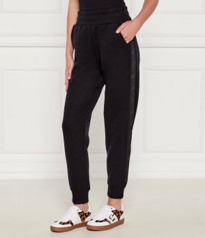 GUESS Spodnie dresowe NEW VICTOIRE | Regular Fit