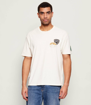 GUESS T-shirt IN THE WOODS | Relaxed fit