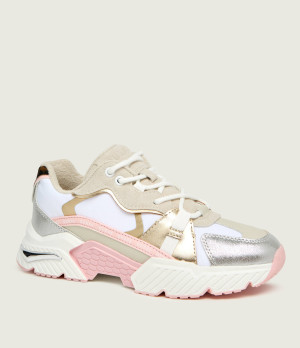 Guess Sneakersy Carrli7