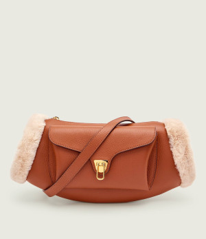 Coccinelle Skórzana torebka na ramię Coccinelle Beat | shearling